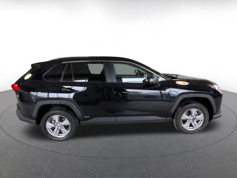 Used 2025 Toyota RAV4 LE image 15