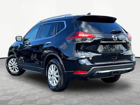 Used 2018 Nissan Rogue SV w/ Premium Package AWD/4WD image 4
