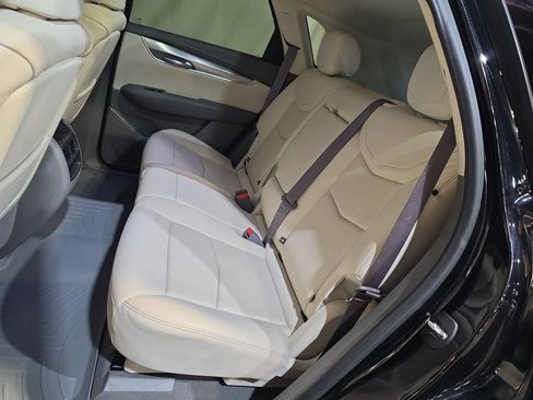 Used 2020 Cadillac XT5 Premium Luxury AWD/4WD image 24