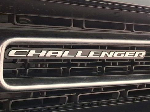 Used 2018 Dodge Challenger R/T w/ Sound Group image 31