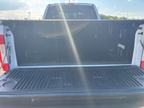 Used 2019 Ford F250 Lariat w/ Lariat Value Package AWD/4WD image 5