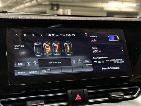 Certified 2022 Kia Niro EX Premium image 22