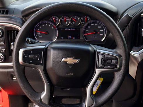 Used 2020 Chevrolet Silverado 1500 LT w/ Trailering Package image 19