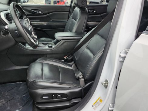 Used 2019 GMC Acadia SLT image 25