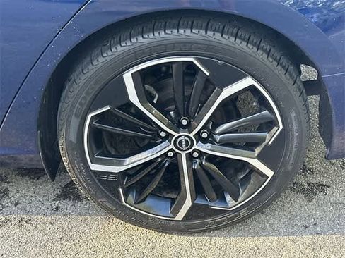 Used 2023 Nissan Altima 2.5 SR image 5