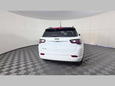 Used 2022 Jeep Compass High Altitude AWD/4WD image 42