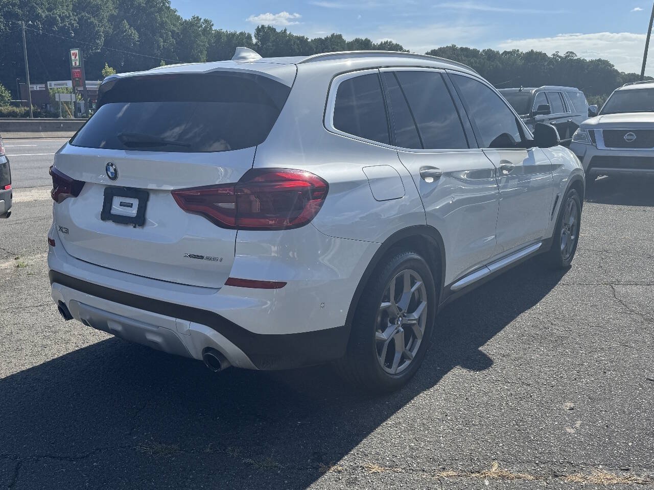 Used 2020 BMW X3 xDrive30i w/ Premium Package AWD/4WD image 4