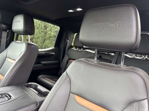 Used 2022 GMC Sierra 1500 AT4 w/ AT4 Premium Package image 22