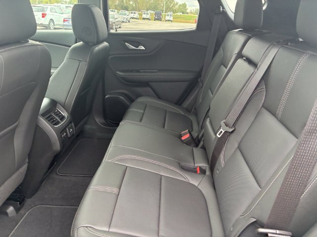 New 2026 Chevrolet Blazer LT w/ LPO, Black Sport Package AWD/4WD image 14