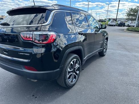 Used 2022 Jeep Compass Limited AWD/4WD image 7