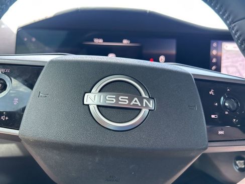 Used 2025 Nissan Murano SL image 19