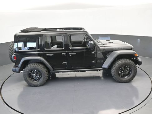 Used 2025 Jeep Wrangler Unlimited Sport AWD/4WD image 48