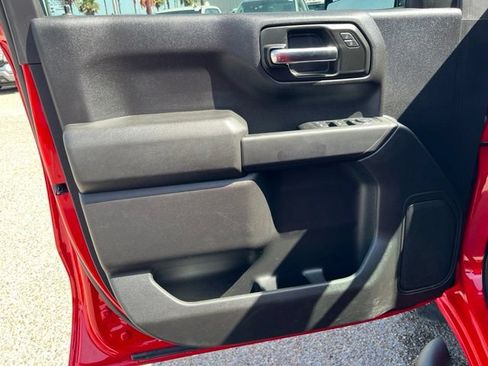 Used 2024 Chevrolet Silverado 1500 Custom w/ Turbomax Blackout Package RWD image 12