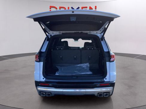 New 2026 GMC Acadia Denali w/ Super Cruise Package image 19