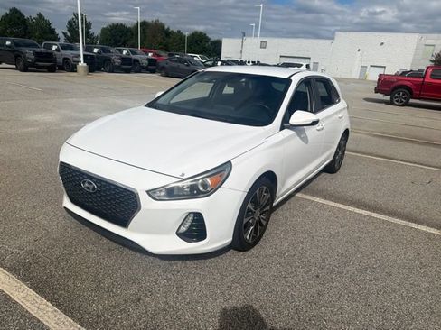 Used 2018 Hyundai Elantra GT w/ Style Package 02 FWD image 22