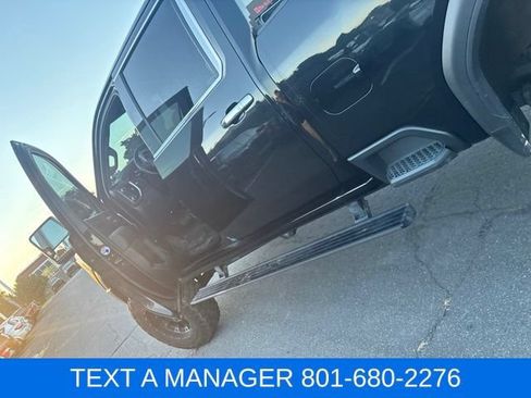 Used 2023 GMC Sierra 3500 Denali w/ Denali Black Diamond Edition AWD/4WD image 12