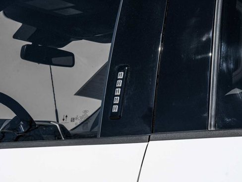 Used 2021 Ford F250 Lariat w/ Lariat Ultimate Package image 47