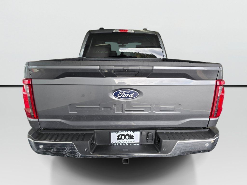 Used 2025 Ford F150 XLT w/ Equipment Group 301A Standard AWD/4WD image 4