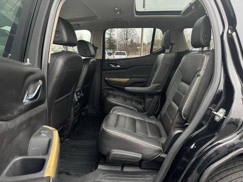 Used 2018 GMC Acadia Denali image 31