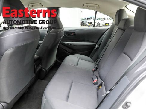 Used 2023 Toyota Corolla LE image 20