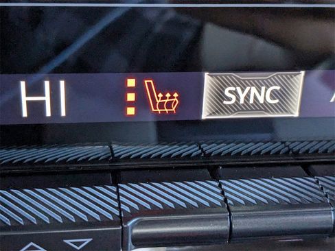 New 2026 GMC Hummer EV 2X image 23