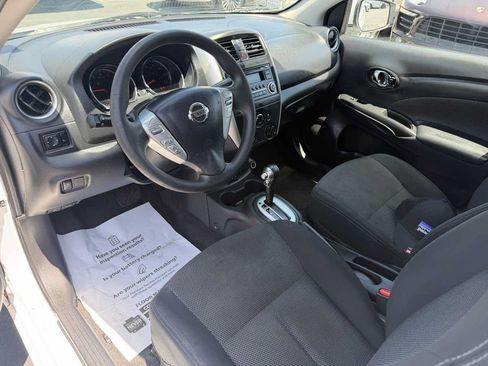 Used 2017 Nissan Versa SV FWD image 8