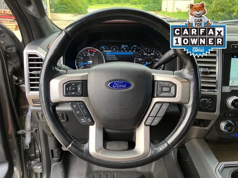 Used 2017 Ford F350 Platinum w/ Platinum Ultimate Package image 16