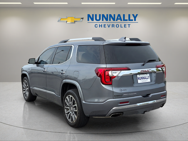 Used 2021 GMC Acadia Denali w/ Denali Technology Package FWD image 3