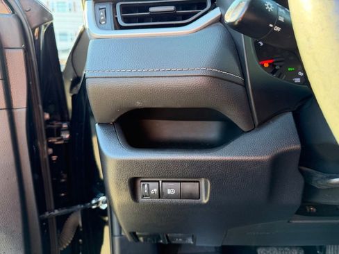 Used 2020 Toyota RAV4 LE w/ All Weather Liner Package image 14