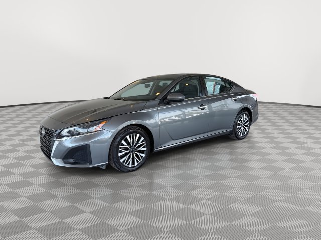 Used 2023 Nissan Altima 2.5 SV FWD image 6