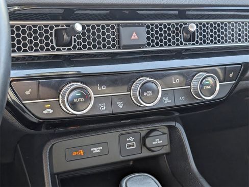 Certified 2023 Honda Civic EX image 17