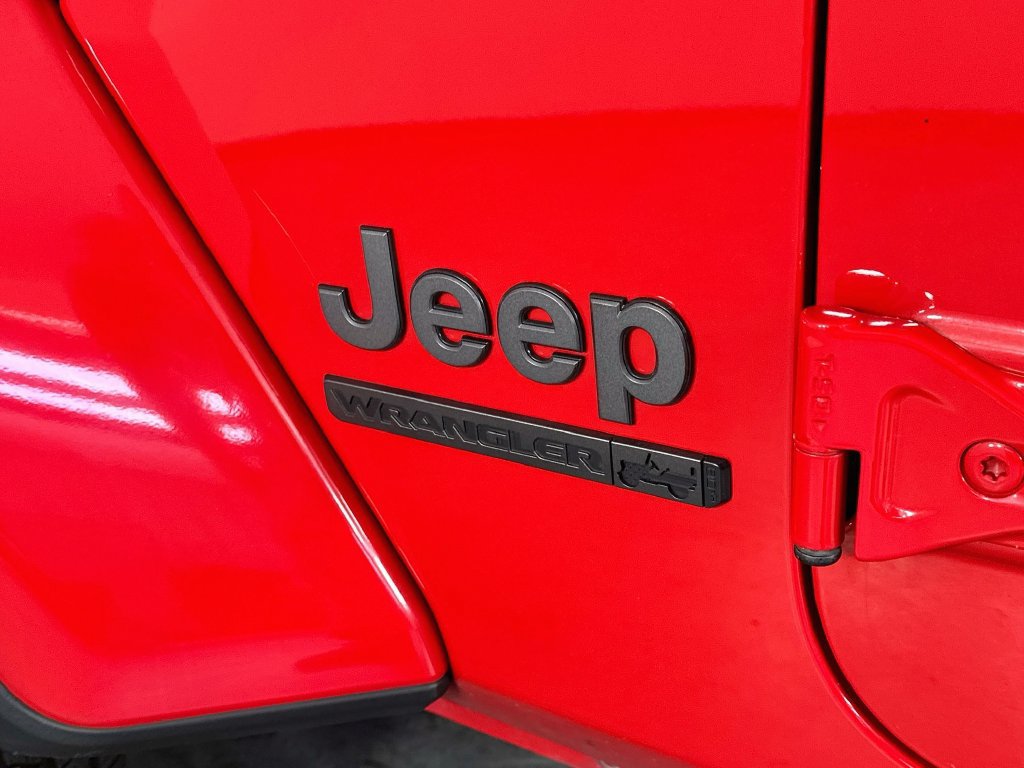 Used 2021 Jeep Wrangler Sport AWD/4WD image 28