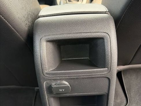 Used 2017 Volkswagen Jetta SEL FWD image 16