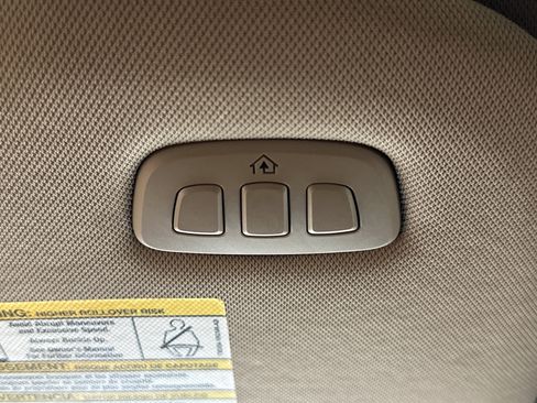 Used 2017 Ford F150 Lariat w/ Equipment Group 502A Luxury image 40