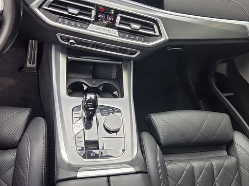 Used 2023 BMW X5 M50i w/ Climate Comfort Package AWD/4WD image 26