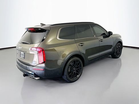 Used 2022 Kia Telluride SX w/ Nightfall Edition Package AWD/4WD image 7