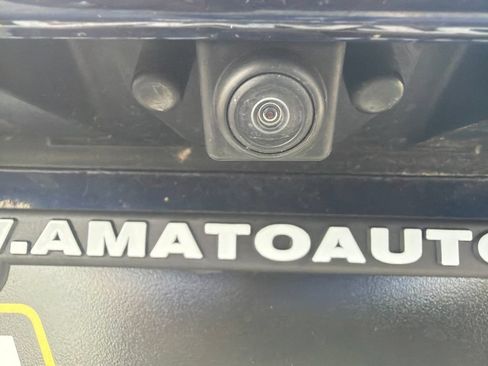 Used 2025 Nissan Rogue SV AWD/4WD image 5