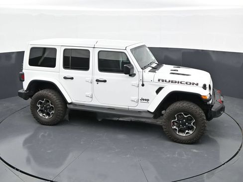 Used 2023 Jeep Wrangler Unlimited Rubicon w/ Cold Weather Group AWD/4WD image 39