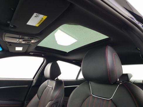 New 2026 Genesis G70 3.3T Sport Prestige image 14