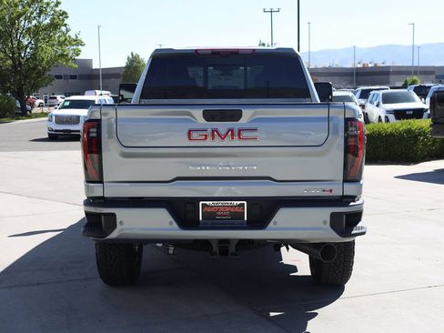 New 2026 GMC Sierra 3500 AT4 w/ AT4 Premium Plus Package AWD/4WD image 5