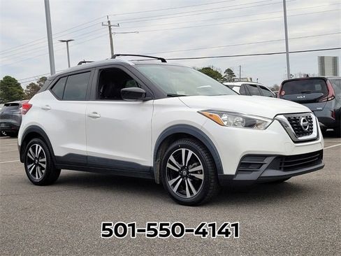 Used 2019 Nissan Kicks SV image 4