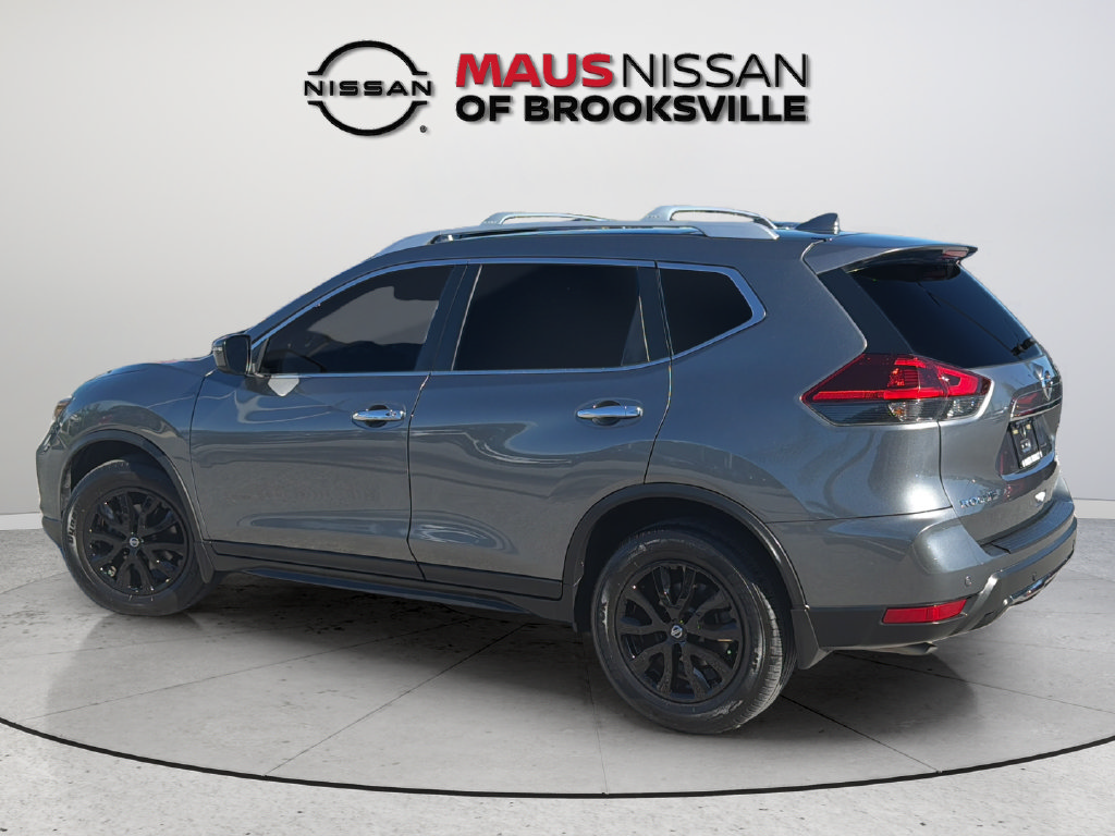 Used 2020 Nissan Rogue SV FWD image 7