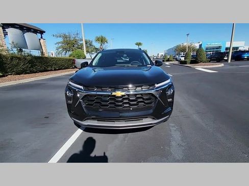 New 2026 Chevrolet Trax LT w/ Driver Confidence Package image 30