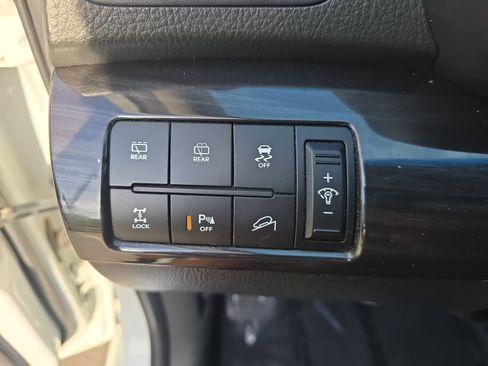 Used 2012 Kia Sorento SX w/ SX Premium Pkg image 28