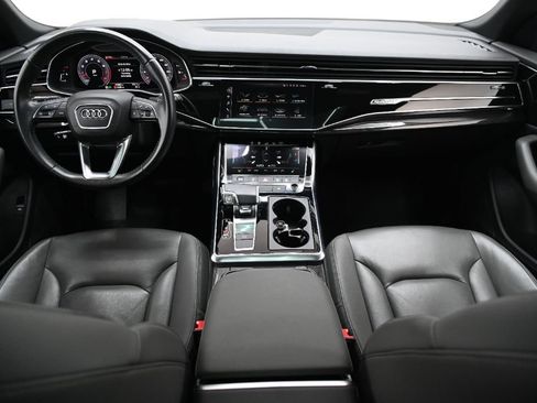Used 2020 Audi Q8 Premium w/ Cold Weather Package AWD/4WD image 25