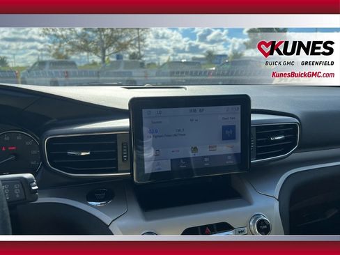 Used 2023 Ford Explorer XLT w/ Equipment Group 202A image 27