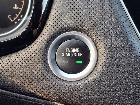 Used 2023 Cadillac XT5 Premium Luxury image 25