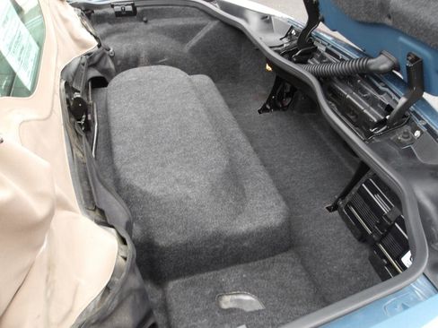 Used 2007 Saturn Sky Red Line image 17