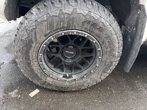 Used 2016 Toyota 4Runner SR5 image 10