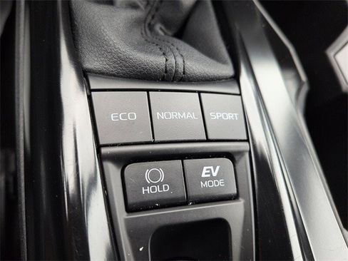 Certified 2025 Toyota Camry LE image 25